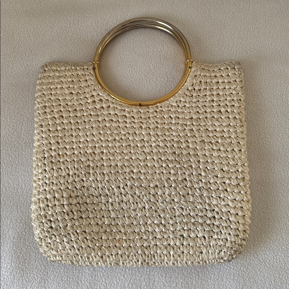 Vintage MM Crochet Straw Handbag with Lucite Handle – 1970s Boho - Picture 2 of 8